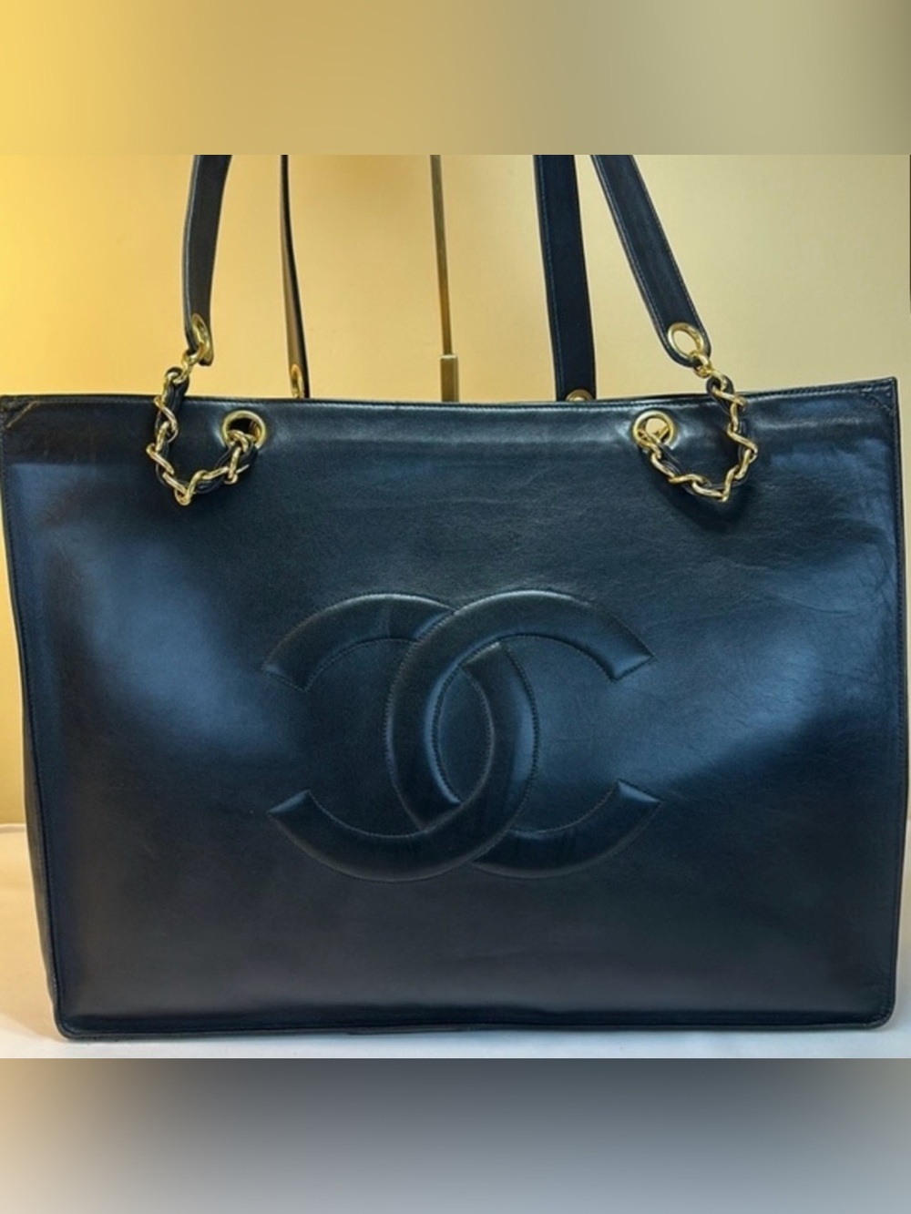 CHANEL COA XL Calfskin Tote 24K Goldplated Hardware Early 90's Made in France